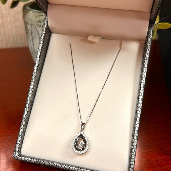 Jewelry - Roger And Holland Tear Drop Necklace with Floating Diamond